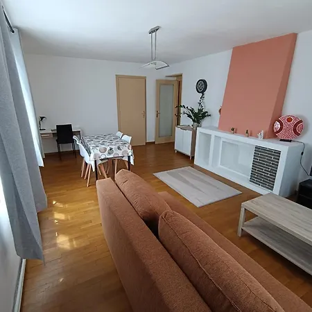 Au Coeur De Apartman Givet